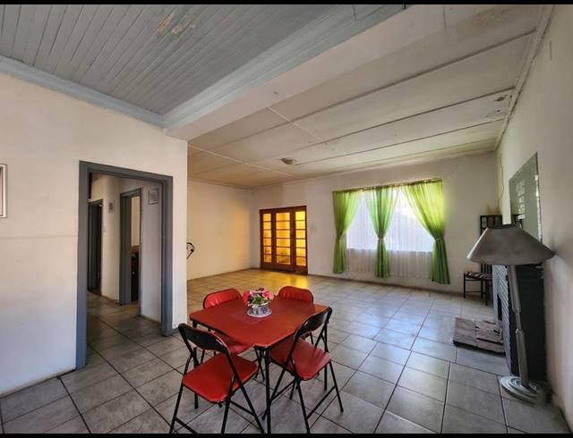 3 BEDROOM HOUSE FOR SALE IN THREE RIVERS